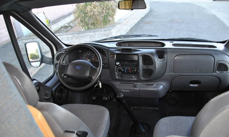 Interno Camper Challenger-172 | Caravanbacci.com