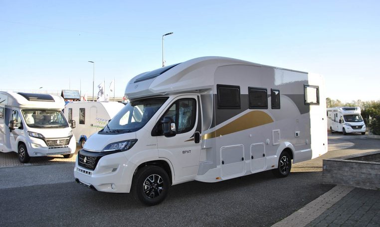 ci-riviera87xt-caravanbacci