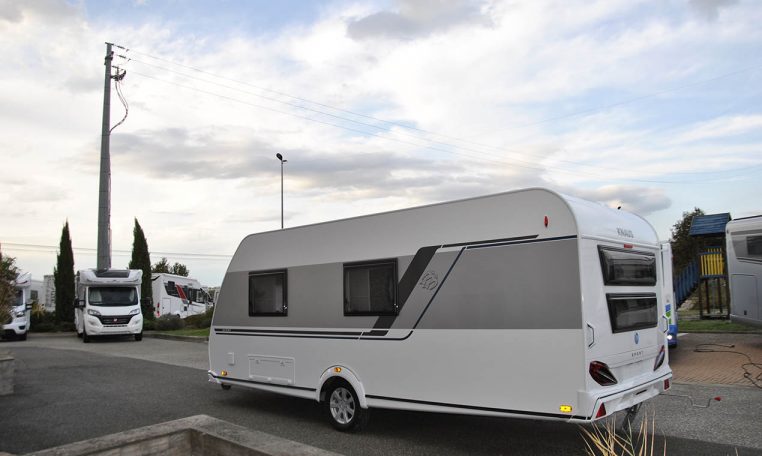 knaus-sport540fdk-caravanbacci