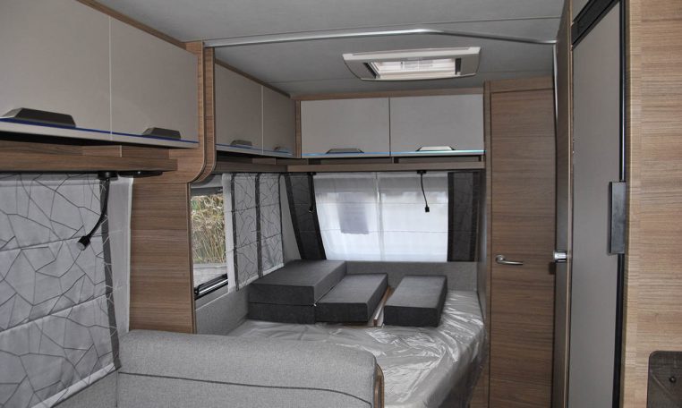 knaus-sport540fdk-caravanbacci