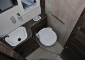 Bagno Interno camper Laika-ecovipL4012ds | Caravanbacci.com