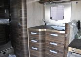 Interno camper Laika-ecovipL4012ds | Caravanbacci.com