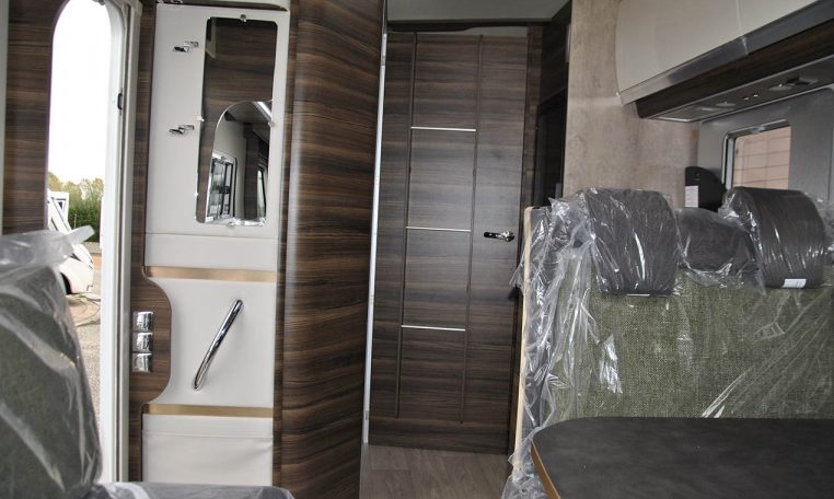 Interno Camper Laika-ecoviph3010 | Caravanbacci.com