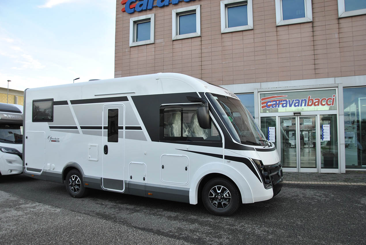 mobilvetta-kyacht64-caravanbacci