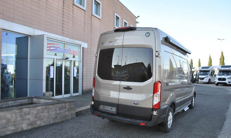 fontvendome-fortyvan-caravanbacci