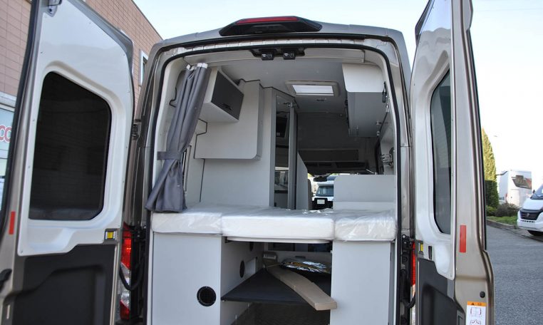 fontvendome-fortyvan-caravanbacci