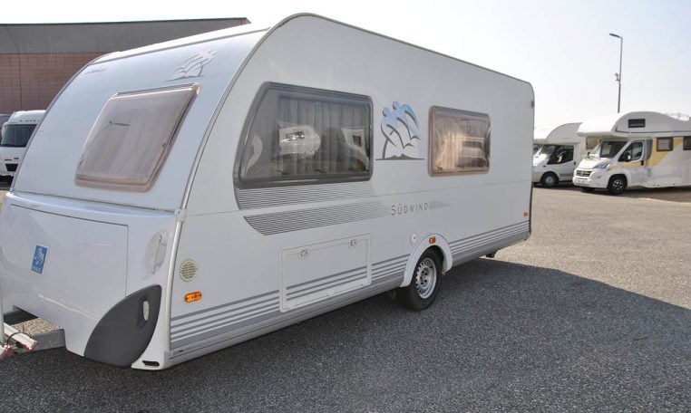 knaus-sudwind550fsk-caravanbacci