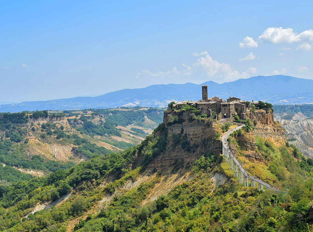 Saturna, Pitigliano e Bagnoregio - Caravanbacci