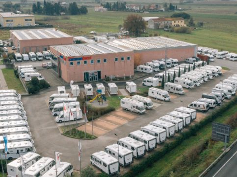 Piazzale - Caravanbacci