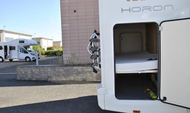 ci-horon74xt-caravanbacci