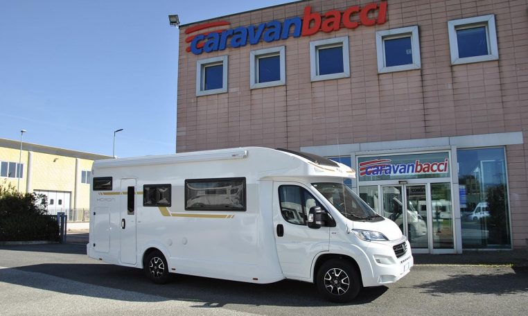 ci-horon74xt-caravanbacci