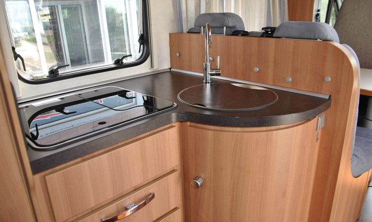 hymer-tramp654cl-caravanbacci
