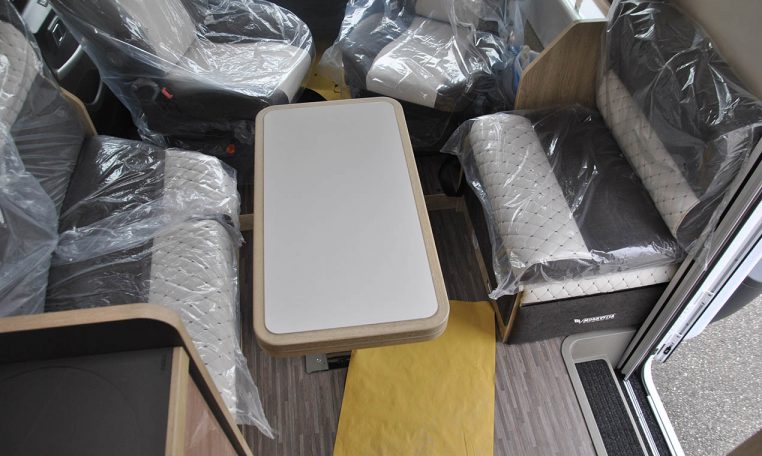 mobilvetta-keai86-caravanbacci