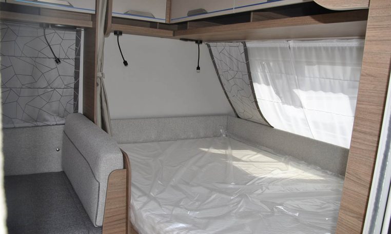 knaus-sport500kd-caravanbacci