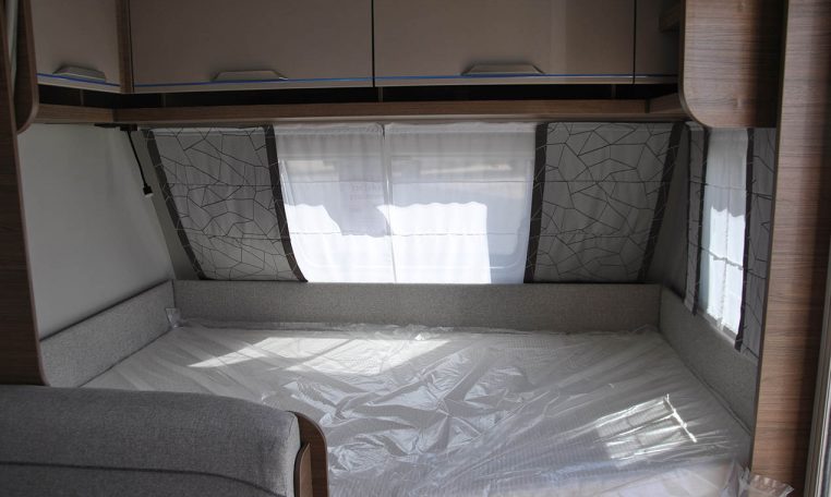 knaus-sport500kd-caravanbacci