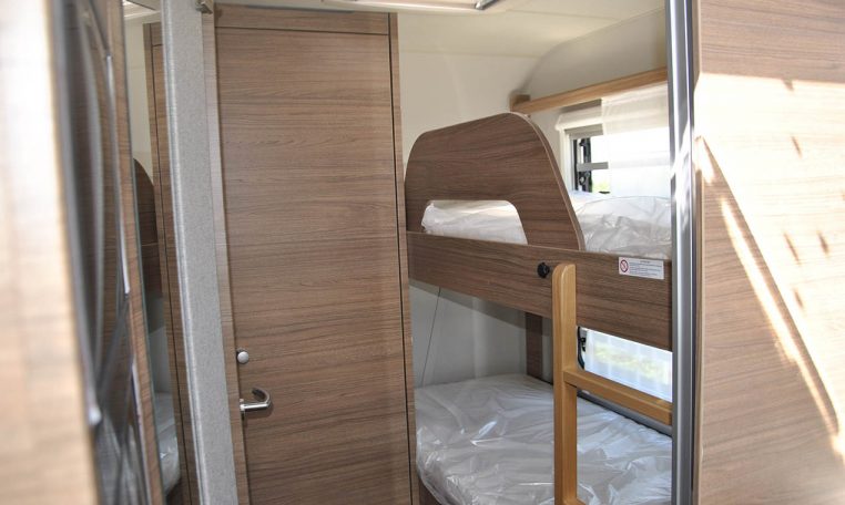 knaus-sport500kd-caravanbacci