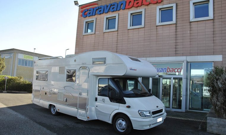 rimor-superbrig695db-caravanbacci