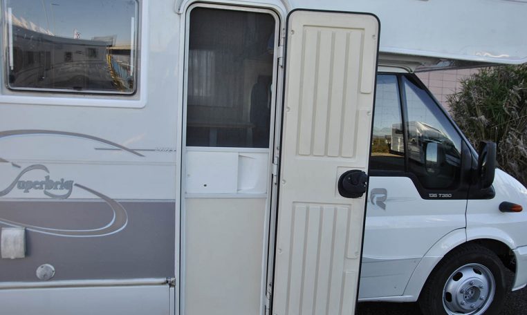 rimor-superbrig695db-caravanbacci