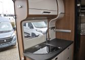 carthago-compact143le-caravanbacci