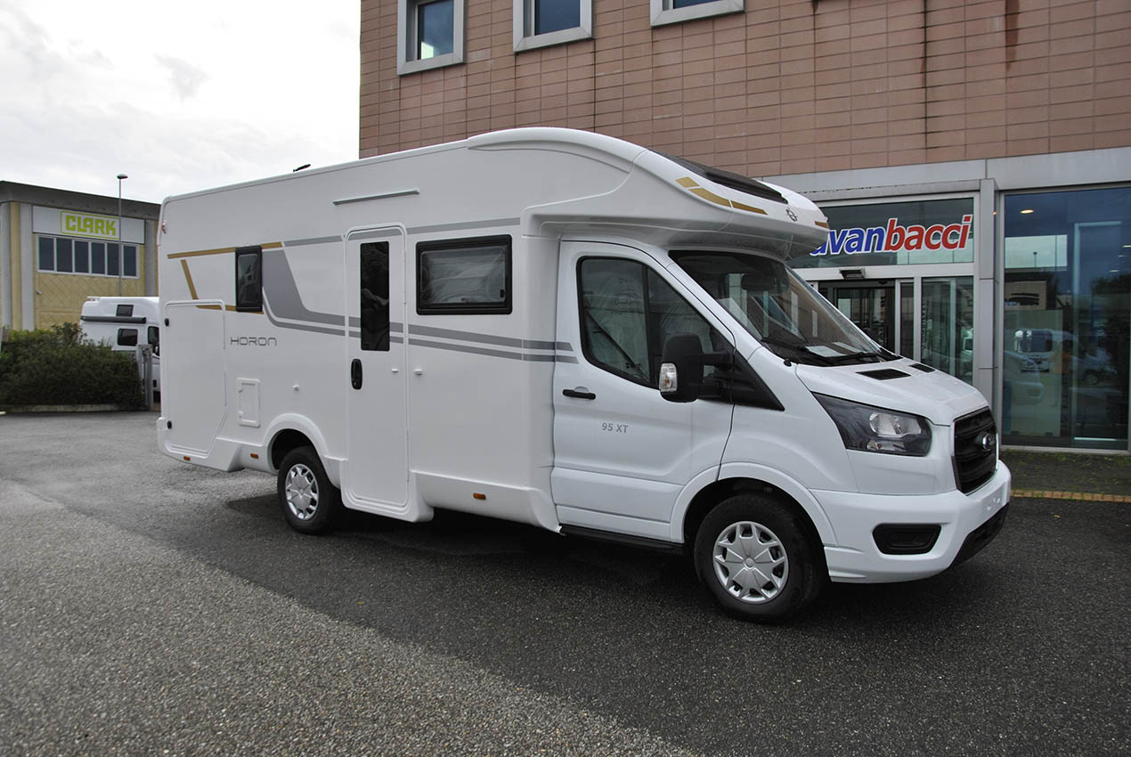ci-horon95xt-caravanbacci