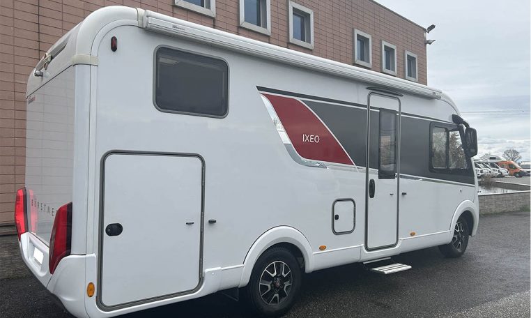 burstner-ixeoi690g-caravanbacci