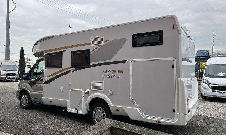 ci-magis95xt-caravanbacci