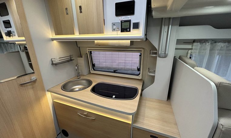 fontvendome-h300-caravanbacci