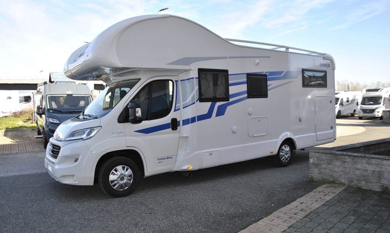 rimor-superbrig695tc-caravanbacci