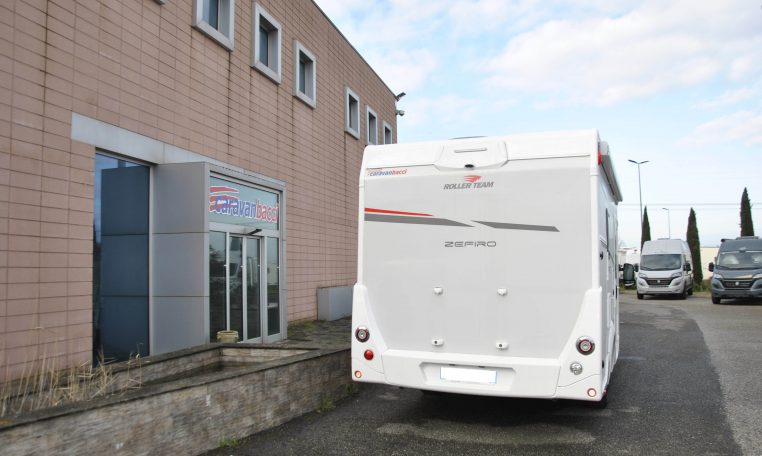 rollerteam-zefiro294tl-caravanbacci