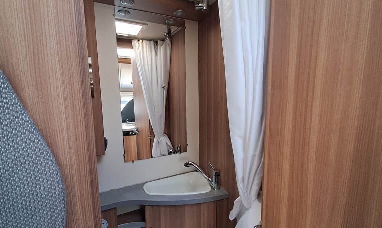 weinsberg-caraone480eu-caravanbacci