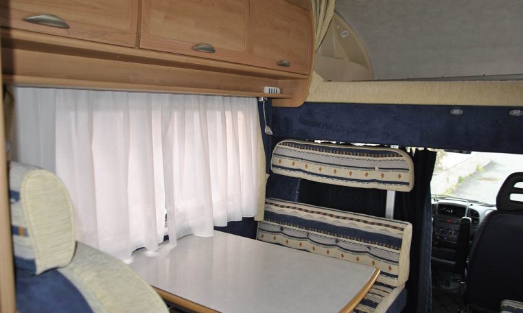 mclouis-glen432-caravanbacci