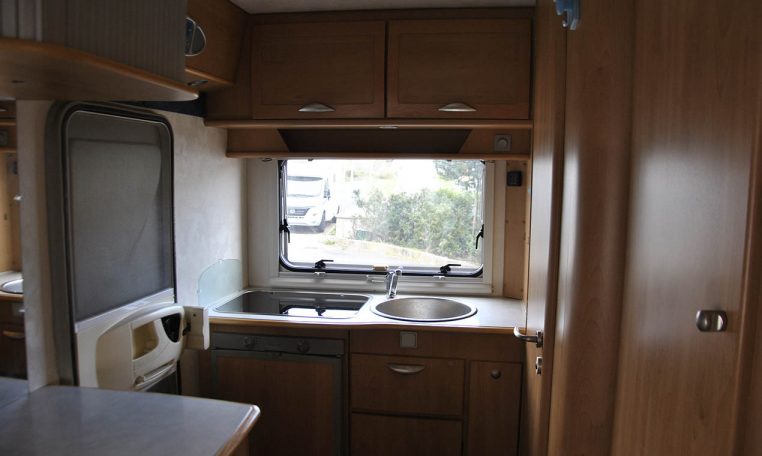 mclouis-glen432-caravanbacci
