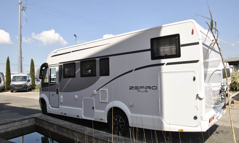 rollerteam-zefiro287integral-caravanbacci