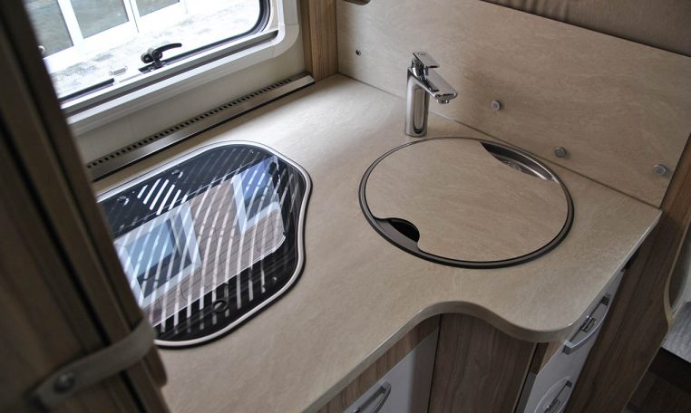 hymer-t578-caravanbacci