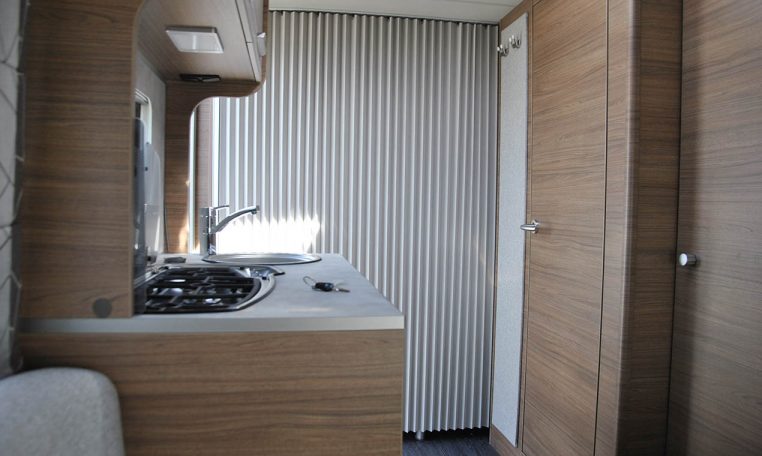 knaus-sport400lk-caravanbacci