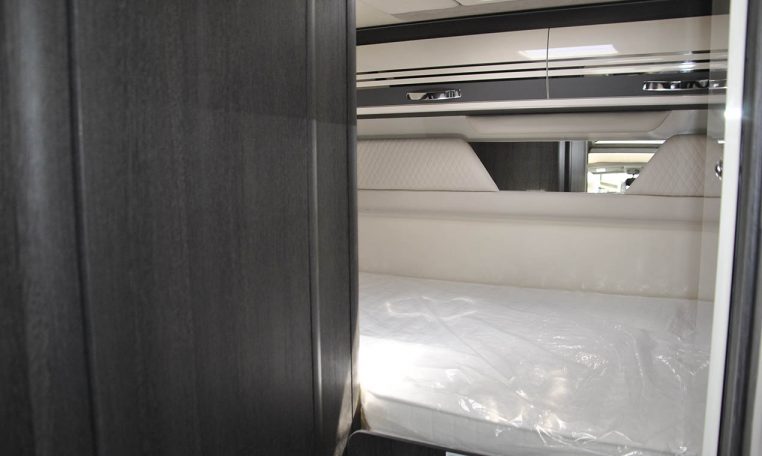 ci-magis95xt-caravanbacci