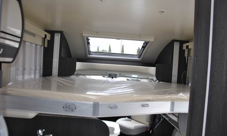 ci-magis95xt-caravanbacci