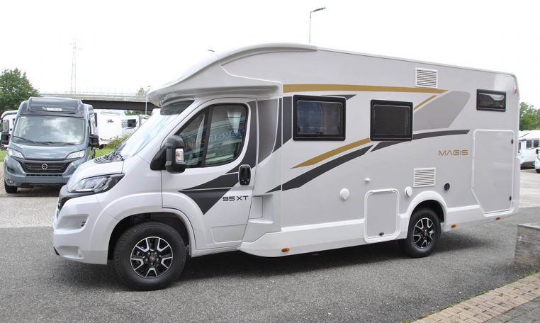 ci-magis95xt-caravanbacci