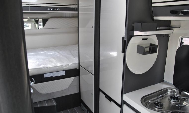 ci-magis95xt-caravanbacci