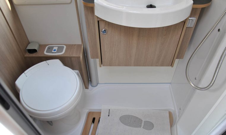 laika-ecovip3019l-caravanbacci