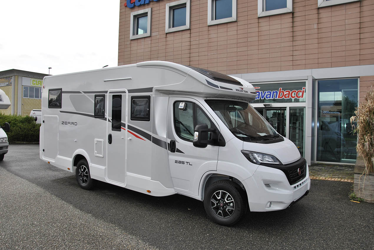 rollerteam-zefiro285tl-caravanbacci