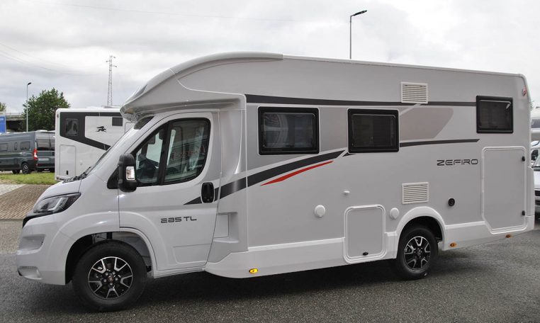 rollerteam-zefiro285tl-caravanbacci