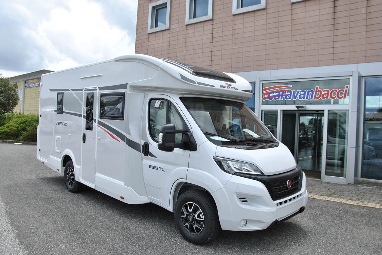 rollerteam-zefiro295tl-caravanbacci