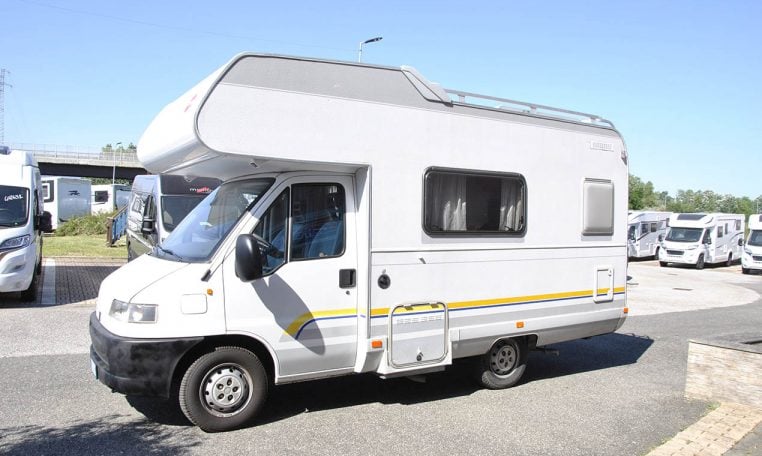 burstner-active532-caravanbacci