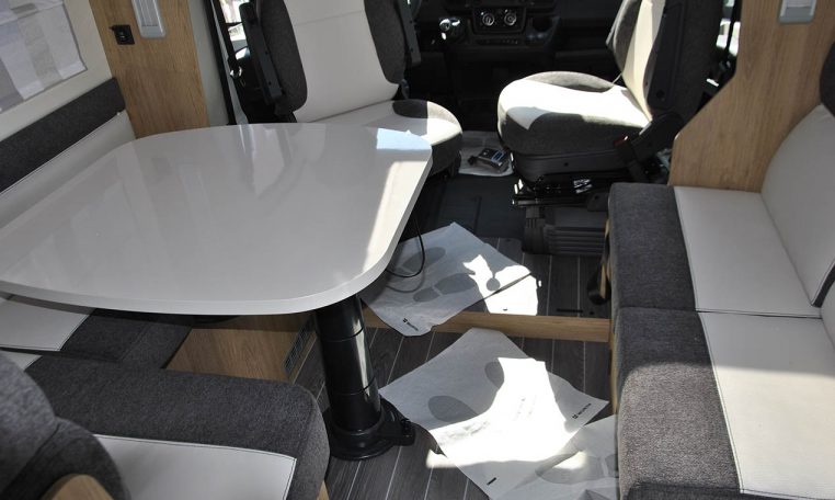 ci-horon98xt-caravanbacci