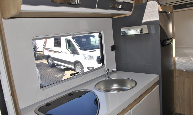 ci-horon98xt-caravanbacci
