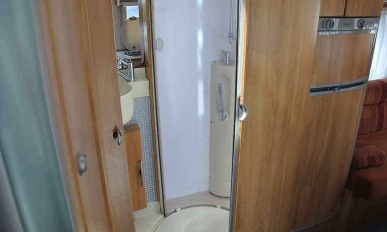 hymer-b544-caravanbacci