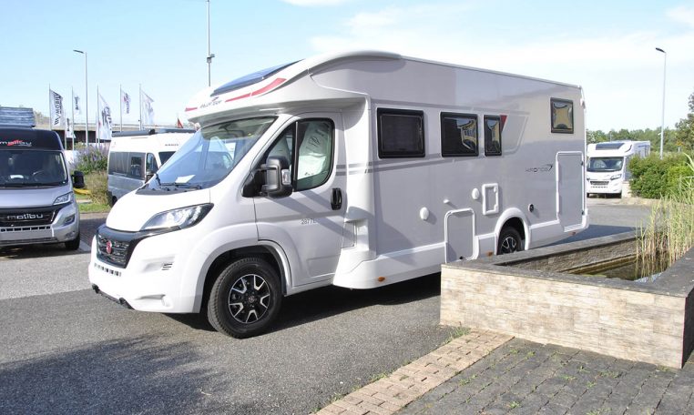 rollerteam-kronos287tl-caravanbacci