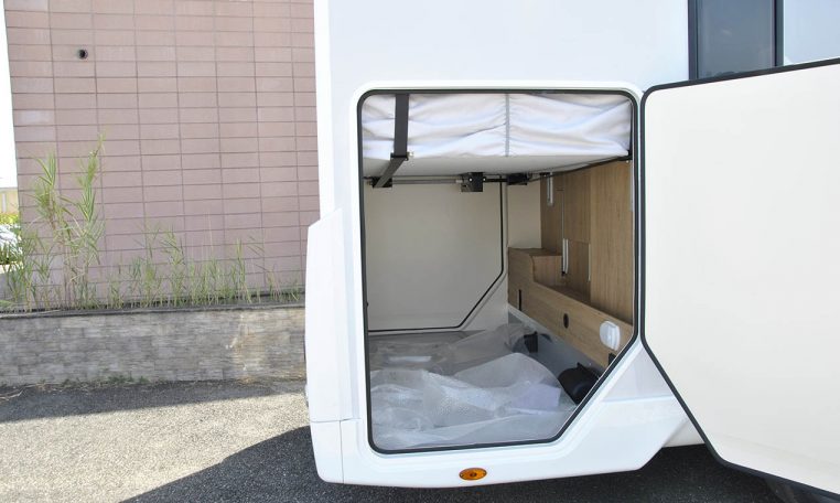 rollerteam-zefiro295tl-caravanbacci