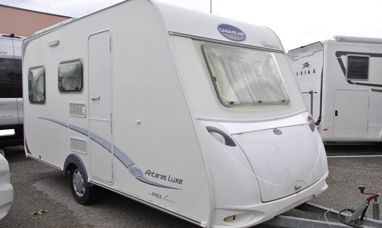 caravelair-antaresluxe425-caravanbacci